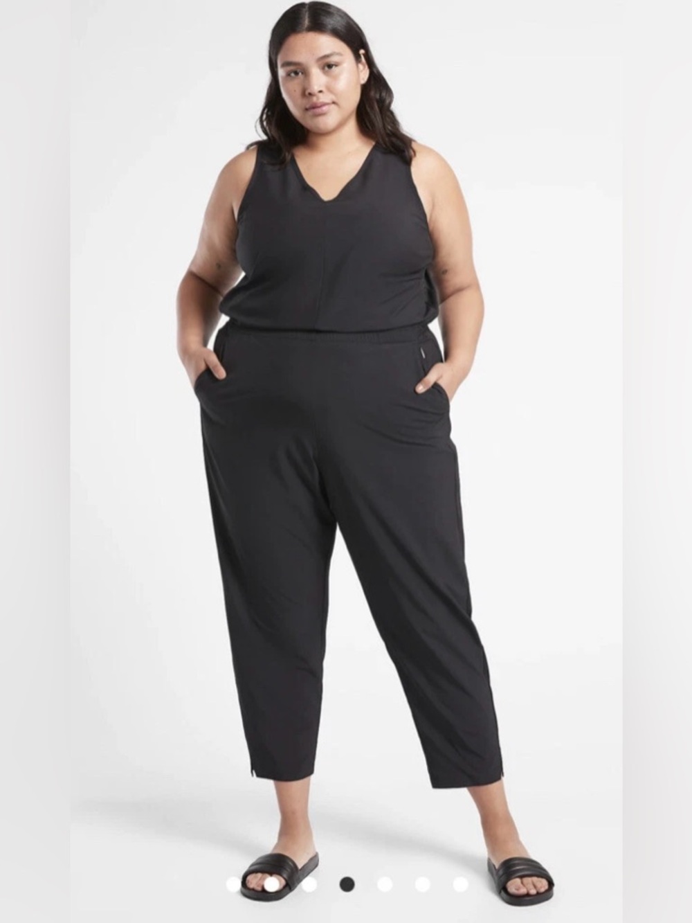 Athleta NWT Brooklyn Black V-Neck Jumpsuit Sleek Comfortable with pocket Size 26